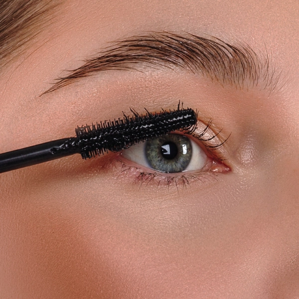 Удлиняющая термотушь с сывороткой для роста ресниц XLASH Growth Serum Mascara, 7 г