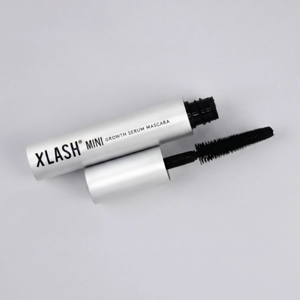Удлиняющая термотушь с сывороткой для роста ресниц XLASH MINI Growth Serum Mascara, 1.5 г